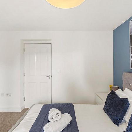 Luxnightzz - Two Bed - Close To North Station And Hospital Colchester Exteriör bild