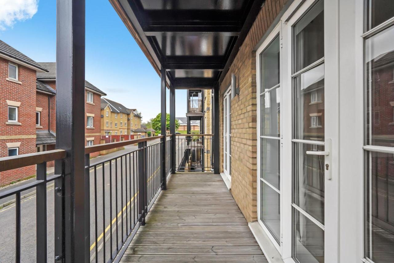 Luxnightzz - Two Bed - Close To North Station And Hospital Colchester Exteriör bild